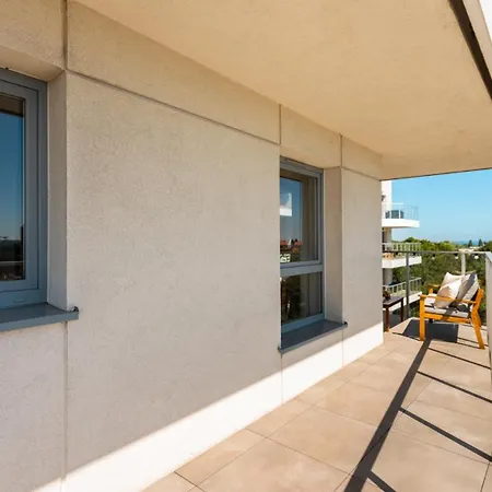 Flatbook Seaside Baltica Tower - With Sea View, Gym & Parking 公寓 *