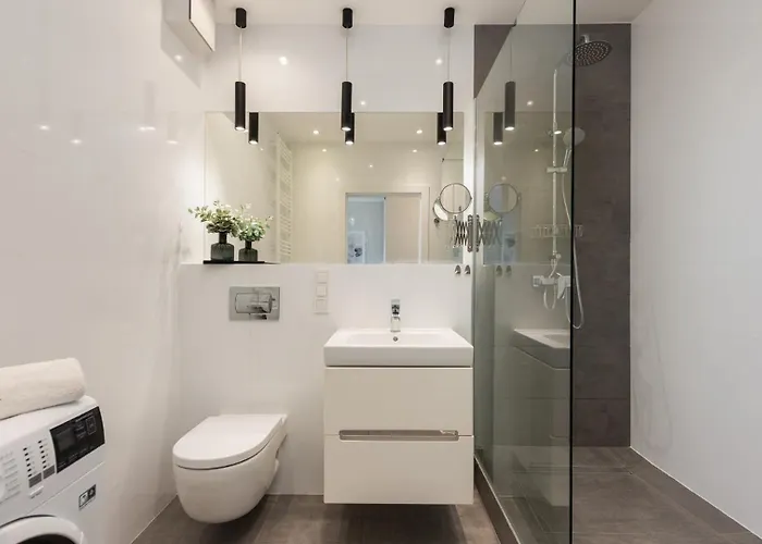 Flatbook Seaside Baltica Tower - With Sea View, Gym & Parking *